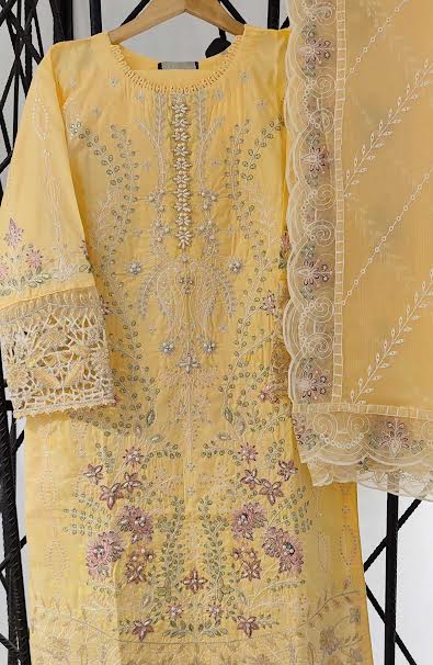 Amna Khadija Timeless Threads Luxury Cotton Prets Vol 03 D-M23 D4