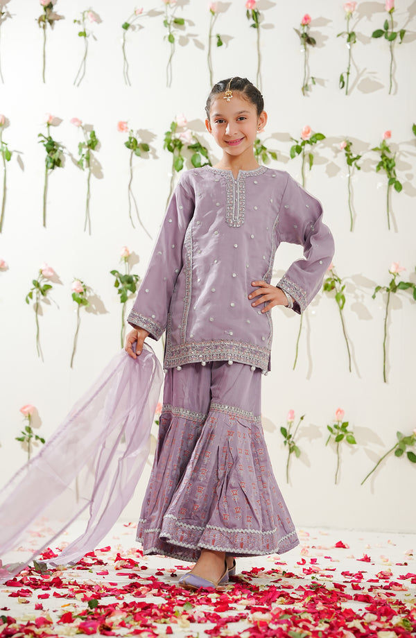 Sunehri by Amna Khadija Embroidered Organza Stitched 3 Piece Suit - SGLF-08 - AKP26NHRI - Purple - Girls Festive Collection