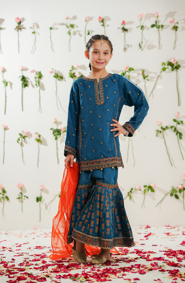 Sunehri by Amna Khadija Embroidered Organza Stitched 3 Piece Suit - SGLF-10 - AKP26NHRI - Blue - Girls Festive Collection